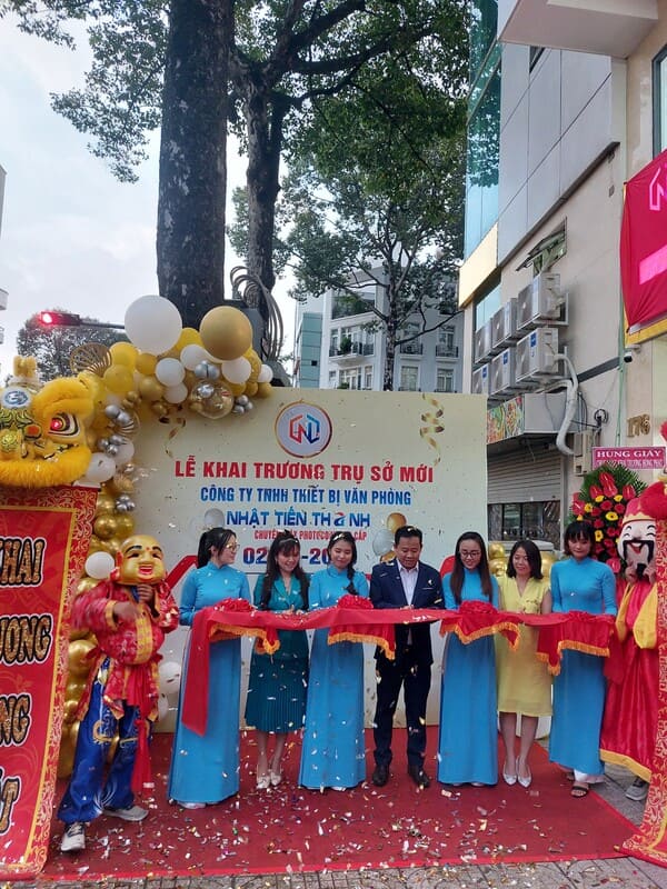 Công Ty Nhật Tiến Thanh Khai Trương Trụ Sở Mới Khai truong Nhat Tien Thanh 012
