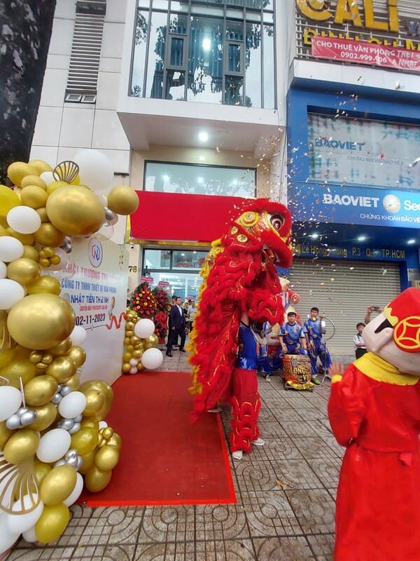 Công Ty Nhật Tiến Thanh Khai Trương Trụ Sở Mới Khai truong Nhat Tien Thanh 05