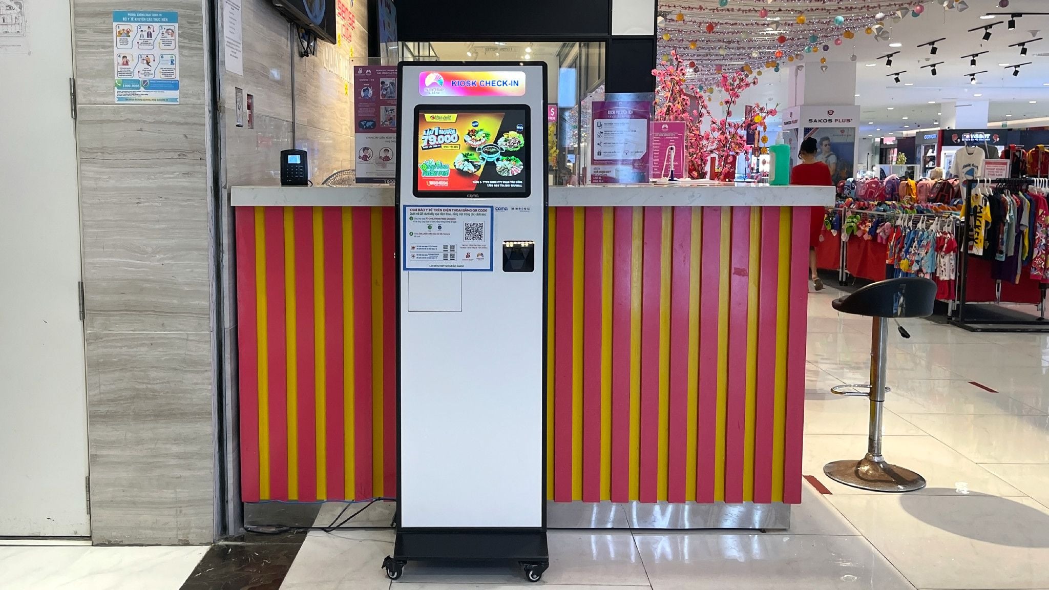 KIOSK In Cấp Số Thứ Tự ComQ Q-KIOSK 1737 CMT P80 KIOSK In Cấp Số Thứ Tự ComQ Q-KIOSK 1737 CMT P80